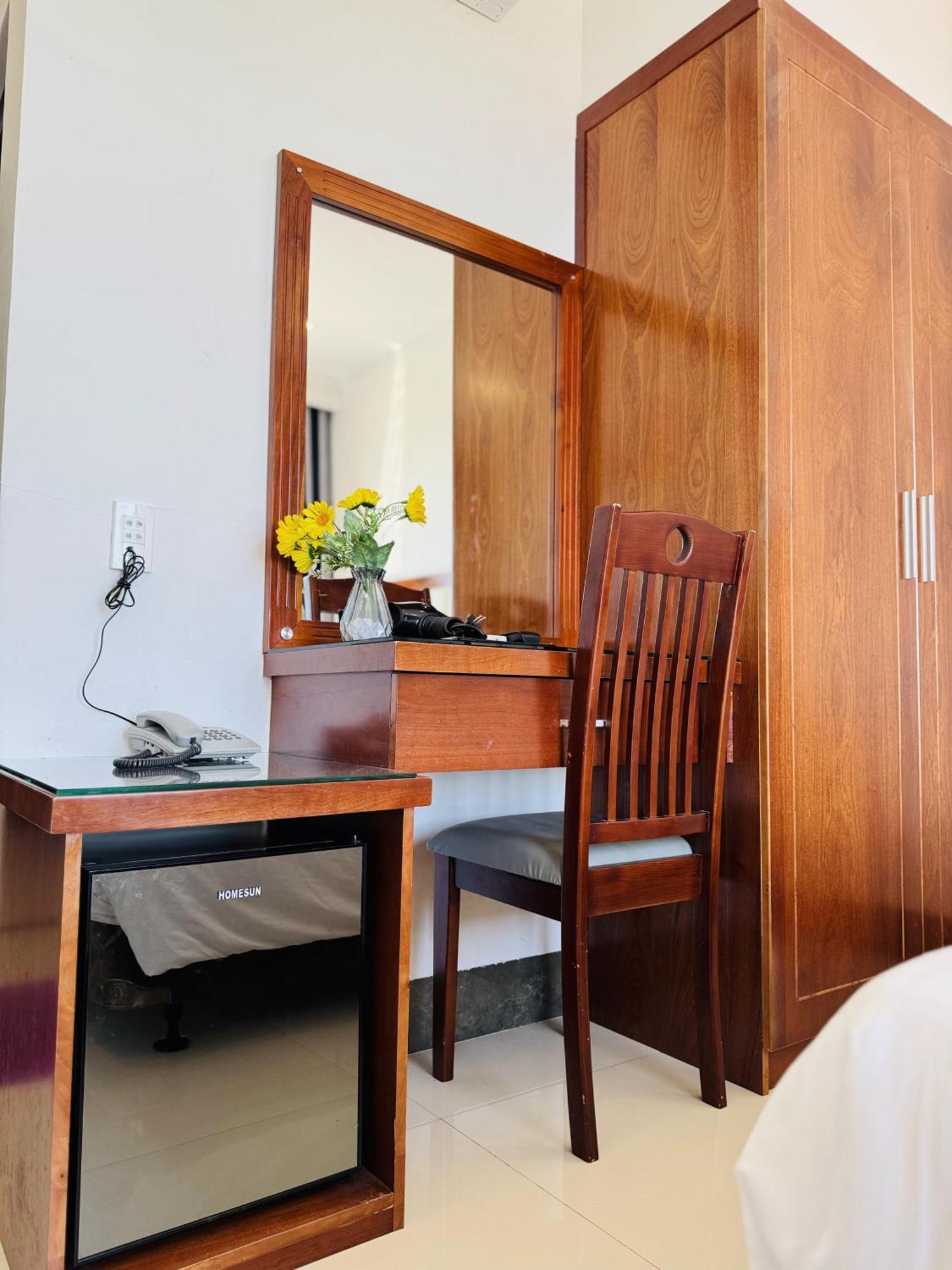Khach San Ninh Chu Hotel Phan Rang Exterior photo